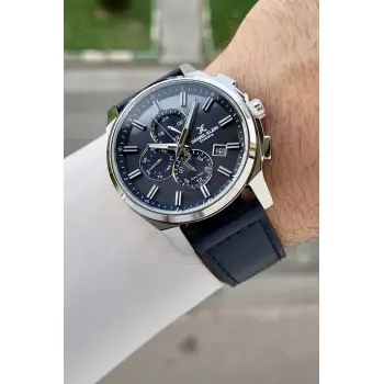 Kasası Gümüş Kordonu Lacivert Renk İç Göstergeleri Aktif Hediye Paketli Erkek Kol Saati