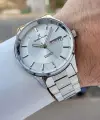Gümüş Renk Takvim Ve Gün Fonksiyonlu 44 Mm Erkek Kol Saati