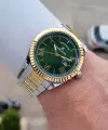 Kadranı Yeşil Sarı Beyaz Renk Takvim ve Gün İç Göstergeleri Aktif Fonksiyonlu Erkek Kol Saati