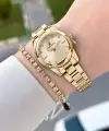 Kadranı Sarı Kordonu Gold Renk 28 Mm Hediye Paketli Kadın Kol Saati