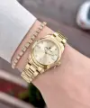 Kadranı Sarı Kordonu Gold Renk 28 Mm Hediye Paketli Kadın Kol Saati