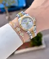 Gold Gümüş Renk 28 Mm Hediye Paketli Kadın Kol Saati