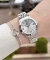 Gümüş Renk 32 Mm Hediye Paketli Kadın Kol Saati