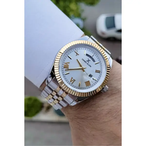 Daniel Klein DKISTE586 Gold Gümüş Renk Takvim ve Gün Fonksiyonlu Erkek Kol Saati