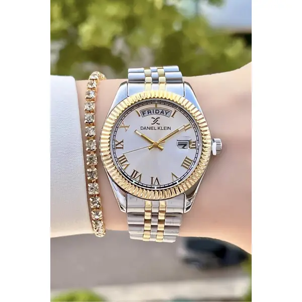 Daniel Klein DKISTE183 Kadranı Gümüş Renk Takvim Ve Gün Fonksiyonlu Kadın Kol Saati ve Bileklik