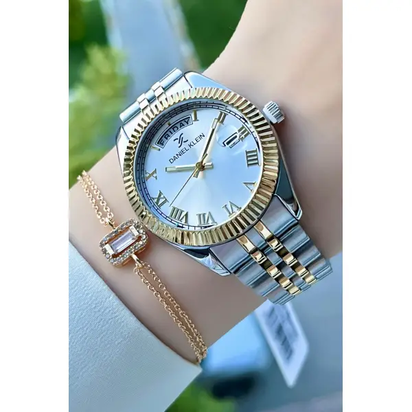 Daniel Klein DK1ISTE183 Kadranı Gümüş Renk Takvim Ve Gün Fonksiyonlu Kadın Kol Saati ve Bileklik