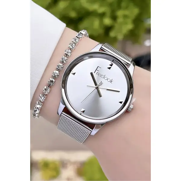 Freelook FLISTE19 Gümüş Renk 5 ATM Su Geçirmez Kadın Kol Saati ve Bileklik