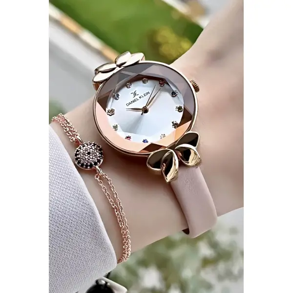 Daniel Klein DKISTE36 Yeni Model Pudra Renk Deri Kordon Kadın Kol Saati ve Bileklik