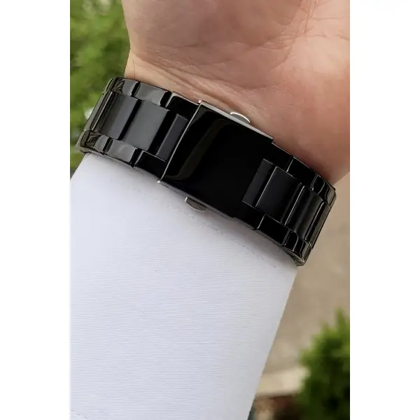 Ferrucci FCISTE101 Siyah Renk İç Göstergeleri Aktif Fonksiyonlu Erkek Kol Saati