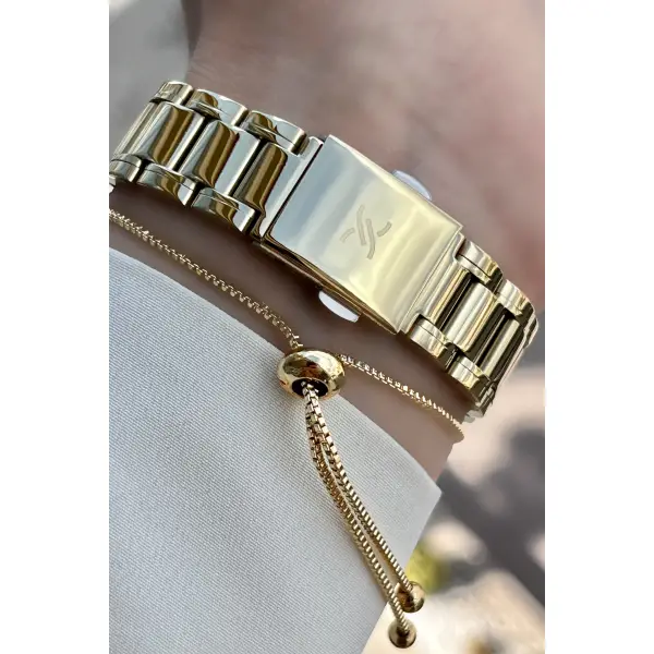 Kadın Kol Saati Bileklik ve Parfüm Hediyeli