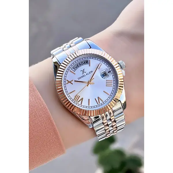 Daniel Klein DK1ISTE687 Takvim ve Gün Fonksiyonlu Kadın Kol Saati