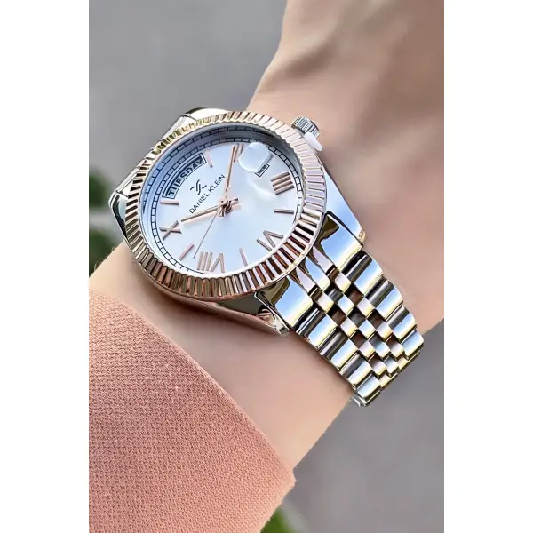 Daniel Klein DK1ISTE687 Takvim ve Gün Fonksiyonlu Kadın Kol Saati