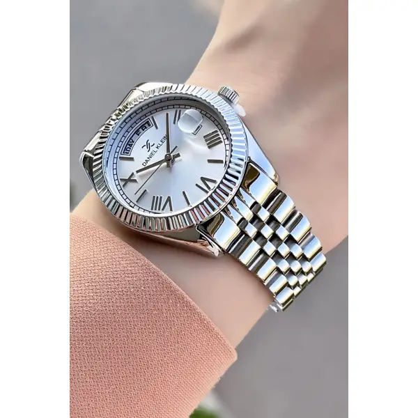 Daniel Klein DKISTE517 Takvim ve Gün Fonksiyonlu Kadın Kol Saati