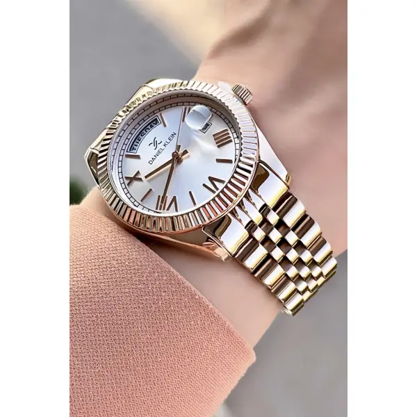 Daniel Klein DK1ISTE519 Takvim ve Gün Fonksiyonlu Kadın Kol Saati