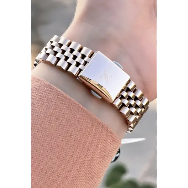 Daniel Klein DK1ISTE519 Takvim ve Gün Fonksiyonlu Kadın Kol Saati