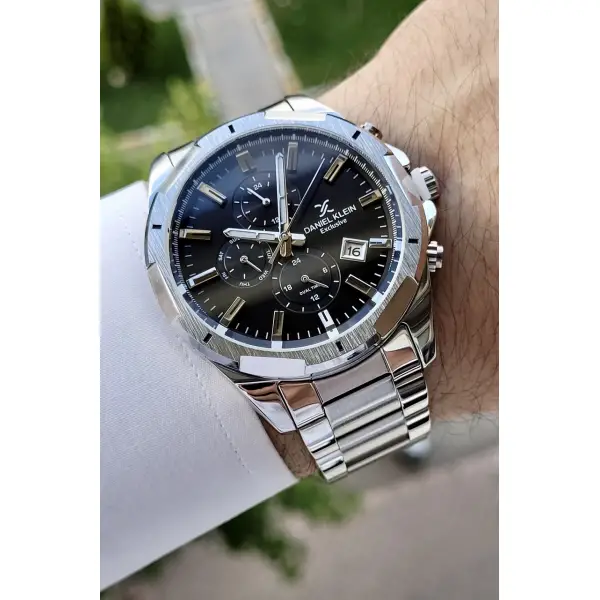 Daniel Klein DKISTE194 Kadranı Siyah Kordonu Gümüş Renk İç Göstergeleri Aktif Fonksiyonlu Erkek Kol Saati