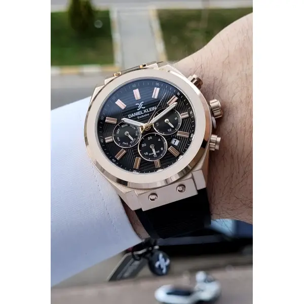 Daniel Klein DKISTE256 iç Göstergeleri Aktif Fonksiyonlu 2 Yıl Garantili Kasası Rose Kordonu Siyah Renk Erkek Kol Saati