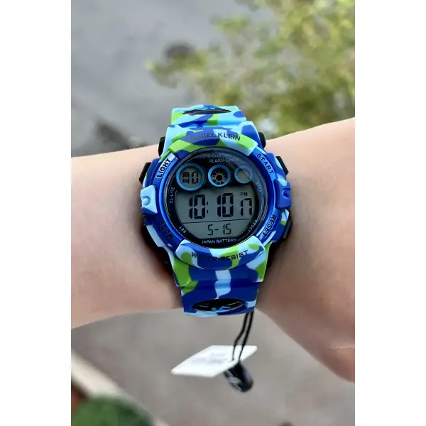 Daniel Klein DKISTE770 Açık Mavi Renk 4 Farklı Işıklı 5 ATM Çocuk Kol Saati