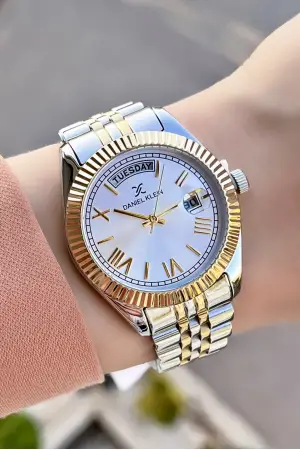 Daniel Klein DK1ISTE907 Takvim ve Gün Fonksiyonlu Kadın Kol Saati