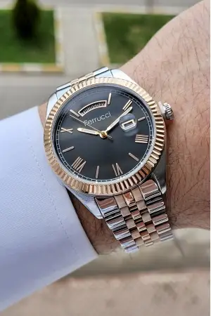 Ferrucci FCISTE100 Rose Gümüş Renk Takvim ve Gün Fonksiyonlu Erkek Kol Saati
