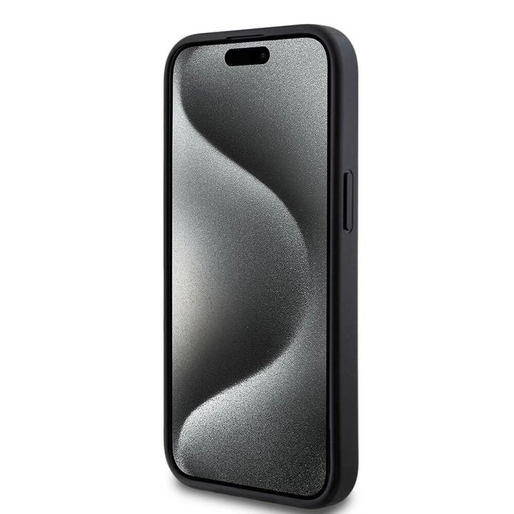 Apple iPhone 14 Kılıf Guess Magsafe Şarj Özellikli PU Deri Desenli Metal Plaka Logolu Kapak