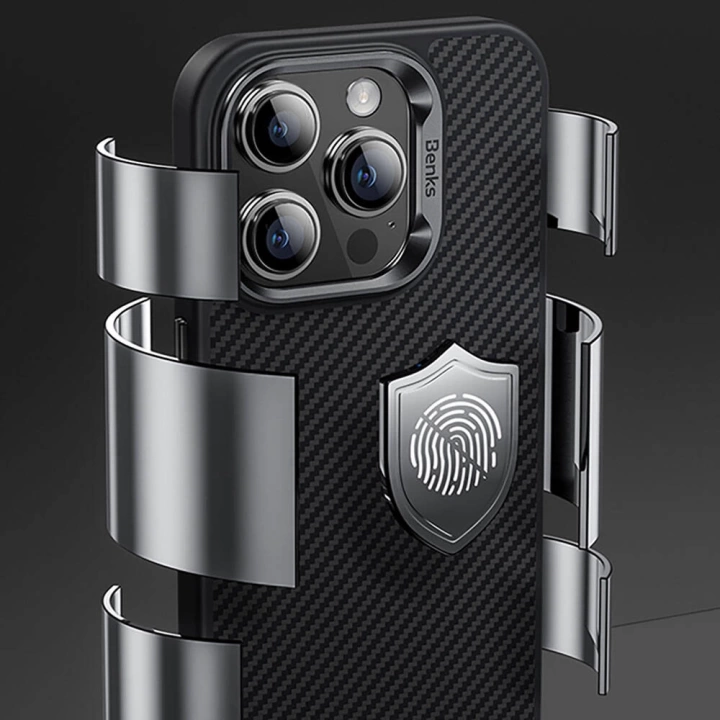 Apple iPhone 14 Pro Max Kılıf Karbon Fiber Magsafe Şarj Özellikli Benks Hybrid ArmorPro 600D Kevlar Kapak