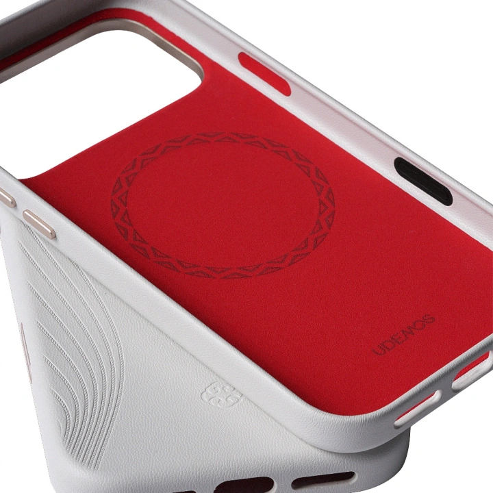 Apple iPhone 17 Pro Kılıf M-Safe Şarj Özellikli Çizgili Udemos Freedom Serisi Kapak