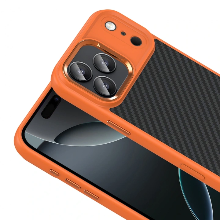 Apple iPhone 17 Pro Kılıf M-Safe Şarj Özellikli Karbon Fiber Görünümlü Redclick Truva Silikon Kapak