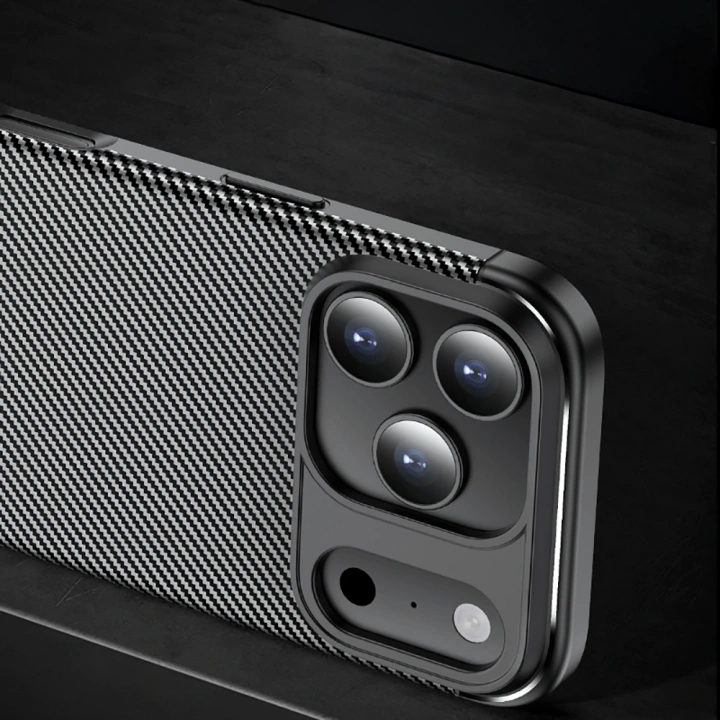 Apple iPhone 17 Pro Kılıf Redclick Negro Silikon Kapak