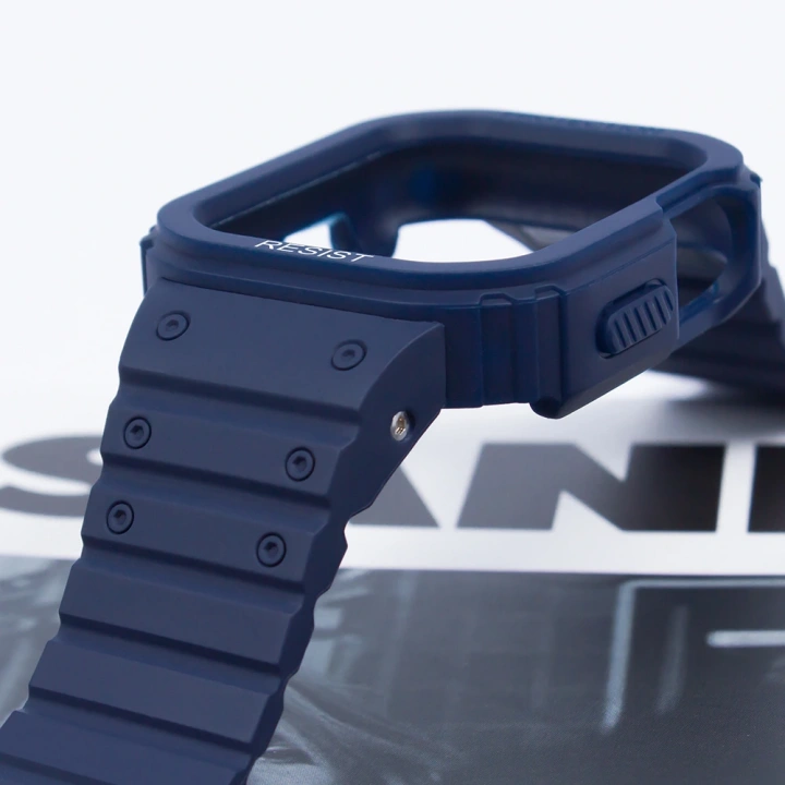 Apple Watch 10 46mm KRD-142 Airbag Tasarımlı Kasa Koruyuculu Silikon Kordon
