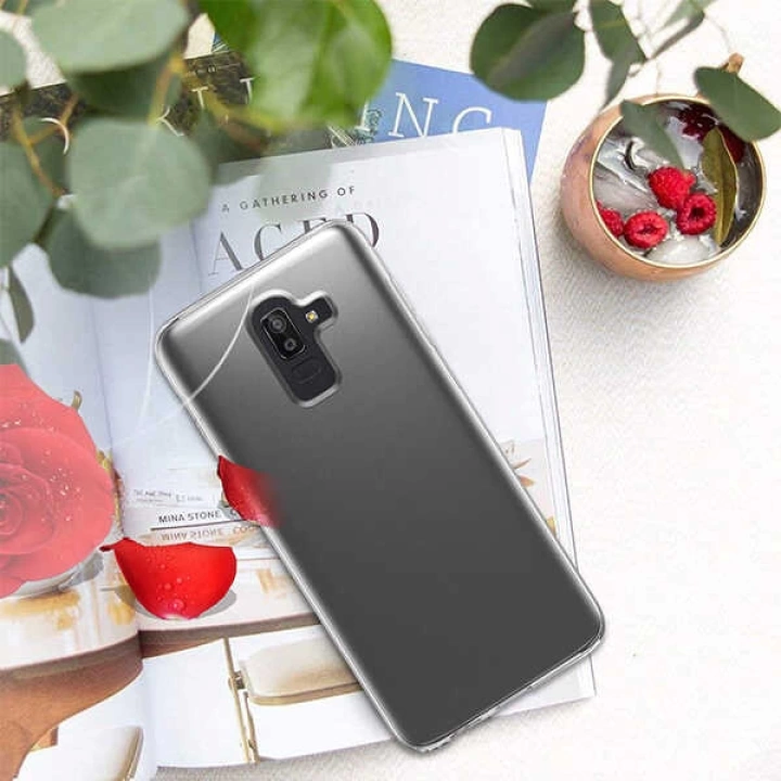 Galaxy J8 Kılıf Redclick Süper Silikon Kapak