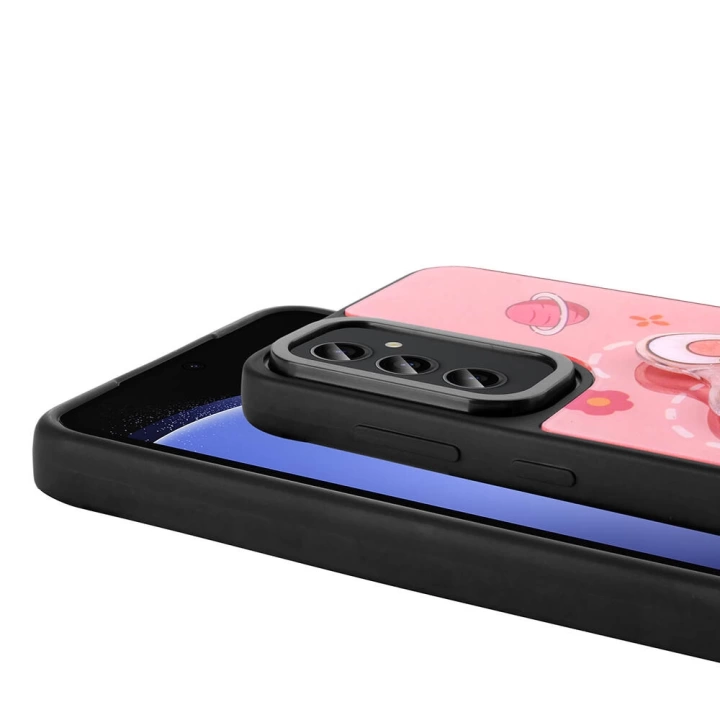Galaxy S23 FE Kılıf Parlayan Kabartmalı İkonik Figürlü Redclick Amas Silikon Kapak