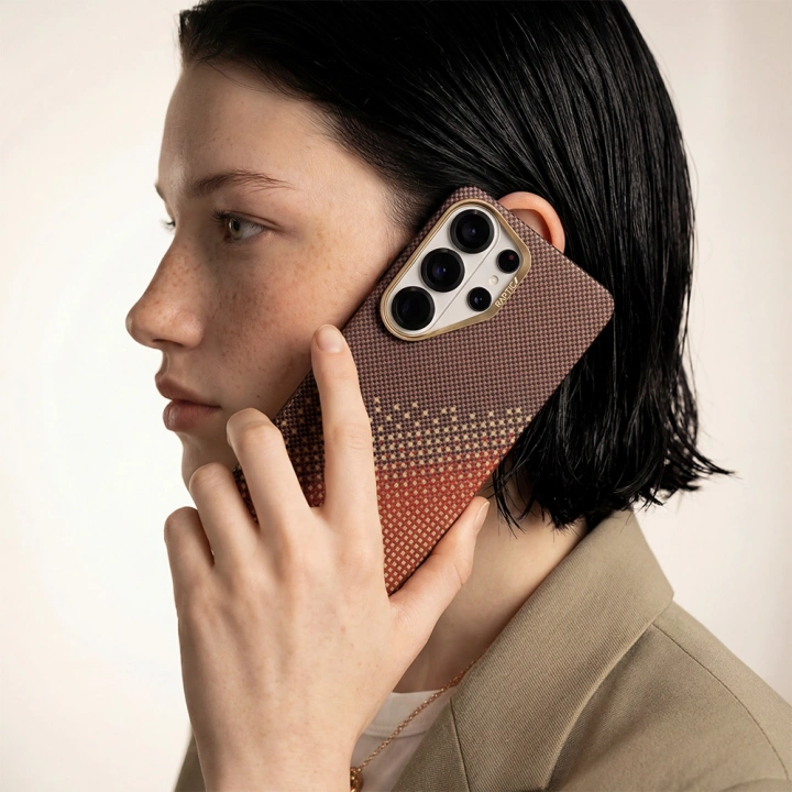 Galaxy S26 Ultra Kılıf M-safe Şarj Özellikli Raptic Aramid Skin Serisi Kapak