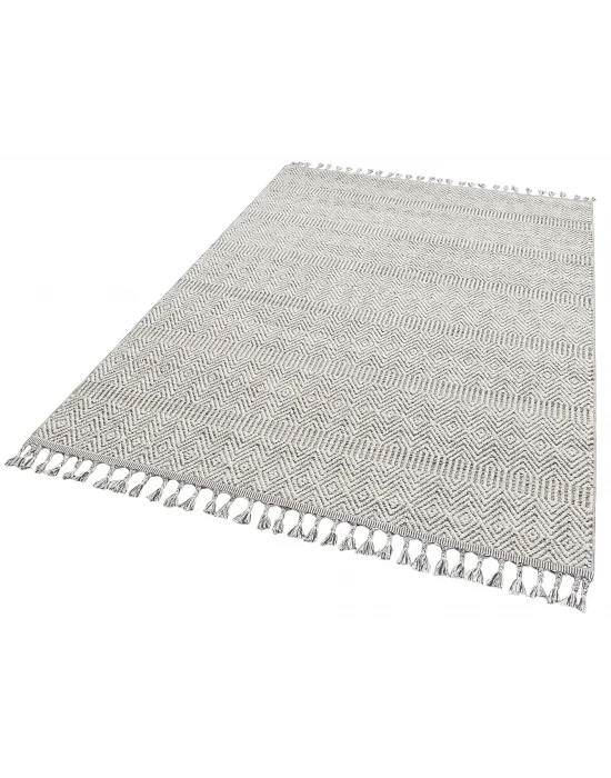 Soho Sh 01 Grey Hav Vermeyen Özel Ipler Ile Üretilen Etnik Örgü Desenlere Sahip Makine Halısı