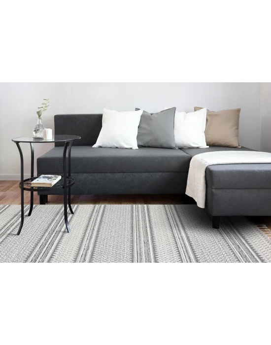 Soho Sh 05 Ivory Grey Hav Vermeyen Özel Ipler Ile Üretilen Etnik Örgü Desenlere Sahip Makine Halısı