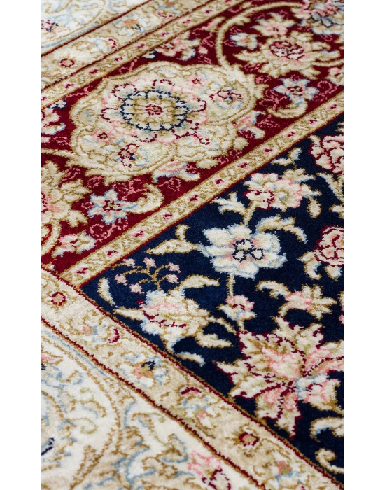 Isfahan Scd 01 Red Klasik Desenli Yüksek Kalite Sık Dokuma Seccade