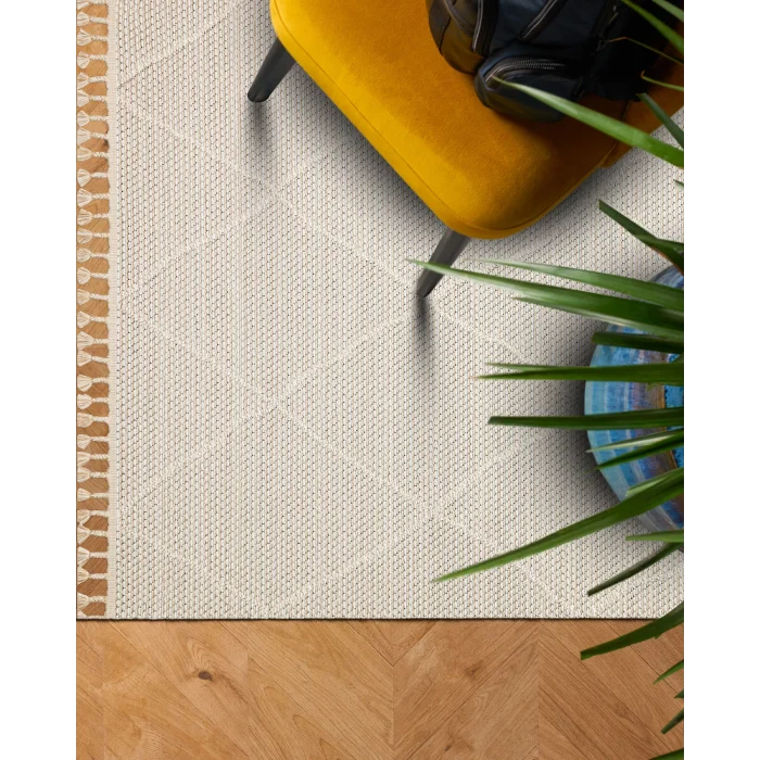 Soho Sh 02 Beige Hav Vermeyen Özel Ipler Ile Üretilen Etnik Örgü Desenlere Sahip Makine Halısı