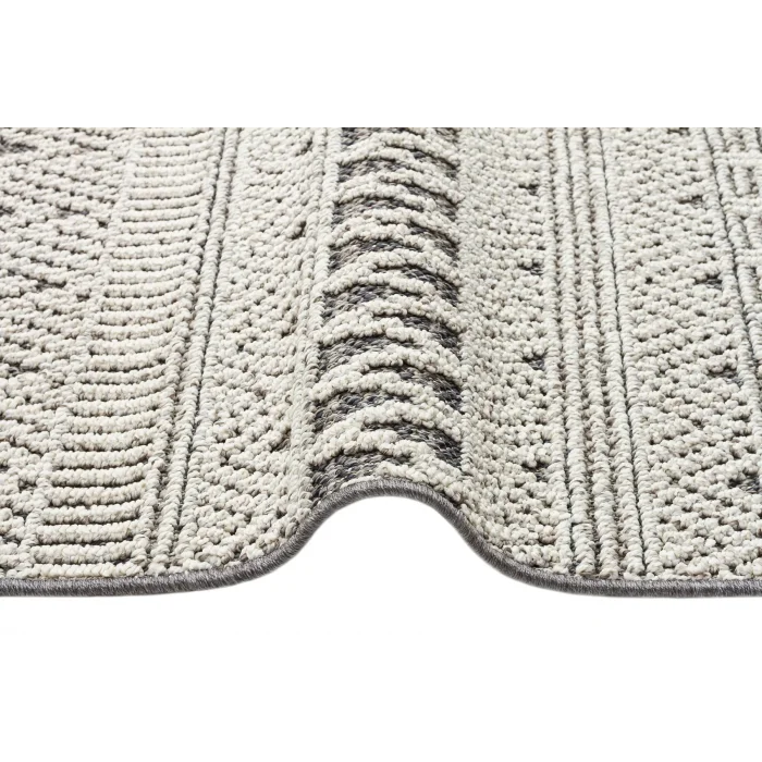 Soho Sh 14 Grey Hav Vermeyen Özel Ipler Ile Üretilen Etnik Örgü Desenlere Sahip Makine Halısı