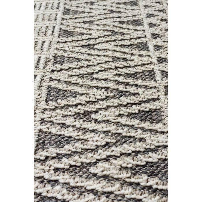 Soho Sh 14 Grey Hav Vermeyen Özel Ipler Ile Üretilen Etnik Örgü Desenlere Sahip Makine Halısı