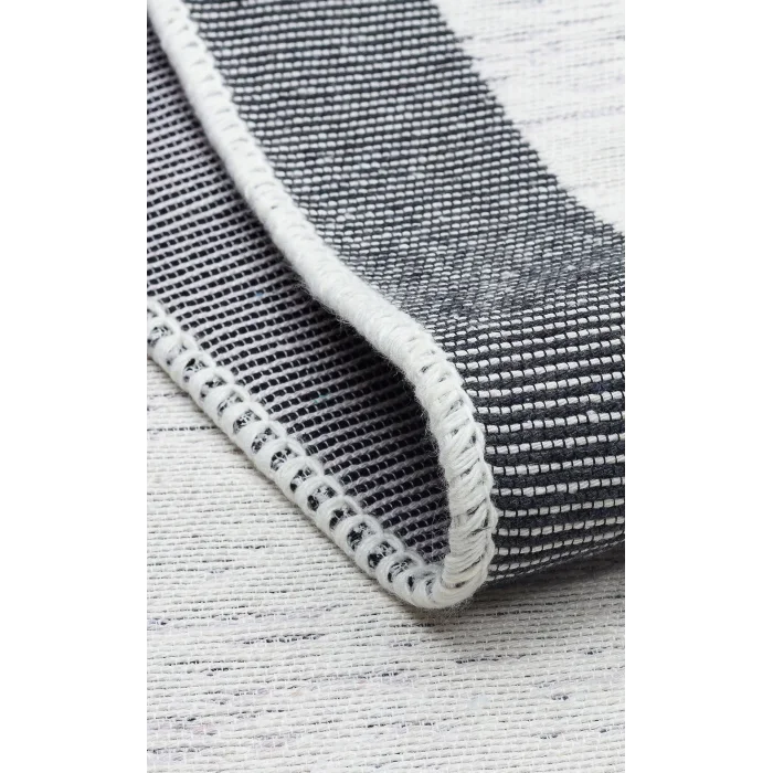 Arya Ar 22 White Black %100 Geri Dönüşümlü Pamuktan Çift Taraflı Yıkanabilir Modern Dekoratif Kilim