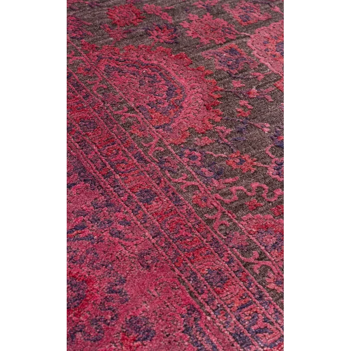 LAHOR HALI 0018 Özel Boyama İşlemi İle Üretilen Yüksek Alçak Dokuya Sahip Zengin Renkli Şık Salon Halısı