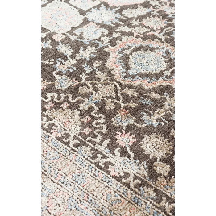 LAHOR HALI 0014 Özel Boyama İşlemi İle Üretilen Yüksek Alçak Dokuya Sahip Zengin Renkli Şık Salon Halısı