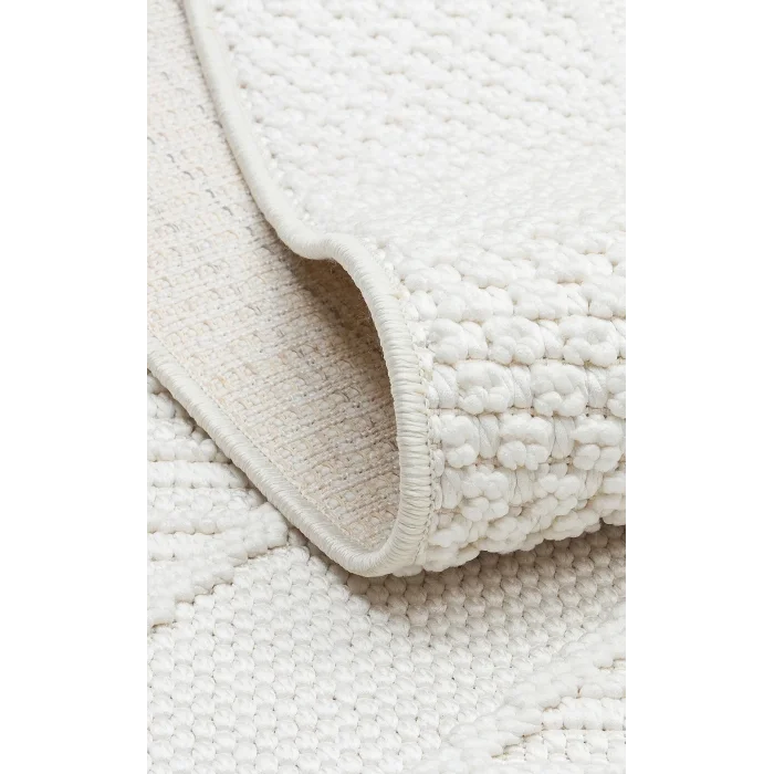 Motto MOT 06 White Yumuşak Tuşeli Örgü Dokuma Modern Makine Halısı