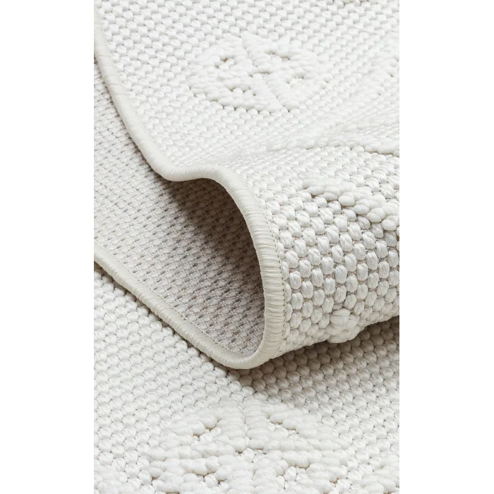 Motto MOT 05 White Yumuşak Tuşeli Örgü Dokuma Modern Makine Halısı