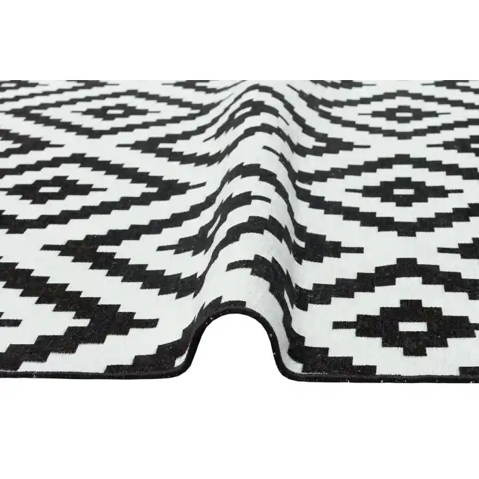 LUNA NEW HALI 0069 Otantik Geleneksel Desenli Yıkanabilir Renkli Baskı Kilim