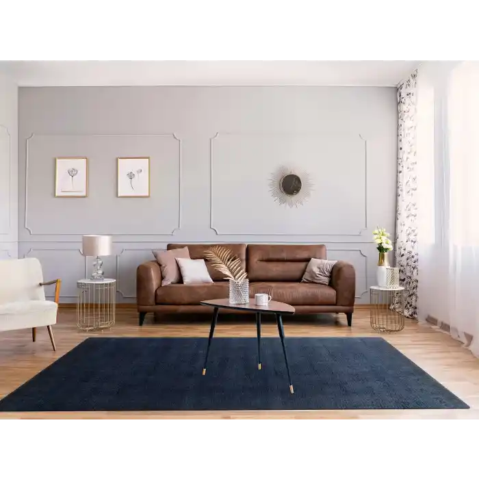 MAJESTY HALI 0030 Düz Desenli El Emeği ile Özel Tezgahlarda Üretilen Yün Viskon Tencel Uşak Halısı