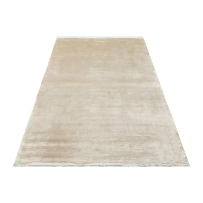 VELVET HALI 0046 Düz Renk El Emeği ile Özel Tezgahlarda Üretilen Viskon Uşak Halısı