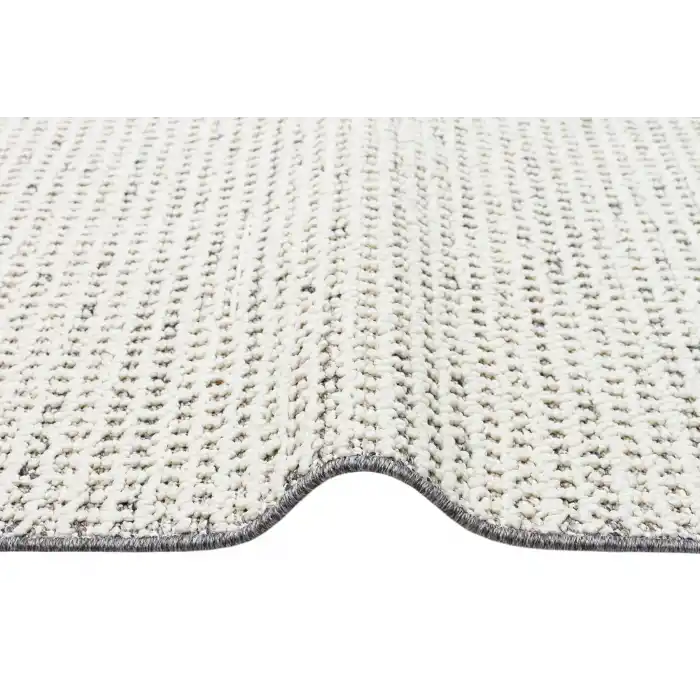 Soho Sh 13 Cream Grey Hav Vermeyen Özel Ipler Ile Üretilen Etnik Örgü Desenlere Sahip Makine Halısı