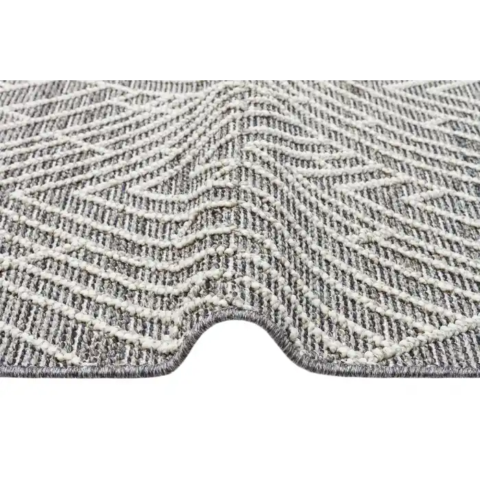 Soho Sh 12 Grey Hav Vermeyen Özel Ipler Ile Üretilen Etnik Örgü Desenlere Sahip Makine Halısı