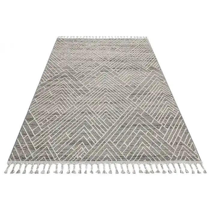 Soho Sh 12 Grey Hav Vermeyen Özel Ipler Ile Üretilen Etnik Örgü Desenlere Sahip Makine Halısı